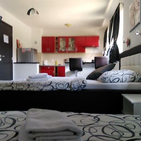Guest House First Stop Rakovica Εξωτερικό φωτογραφία